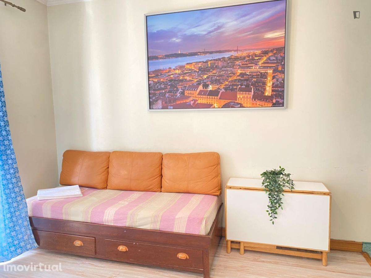 Estúdio - localizado em Santa Apolónia Lisbon - Grande imagem: 3/4