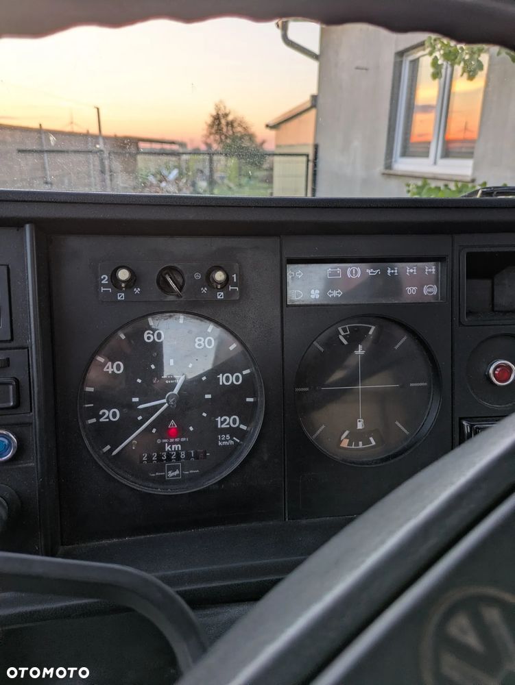 Volkswagen LT - 11
