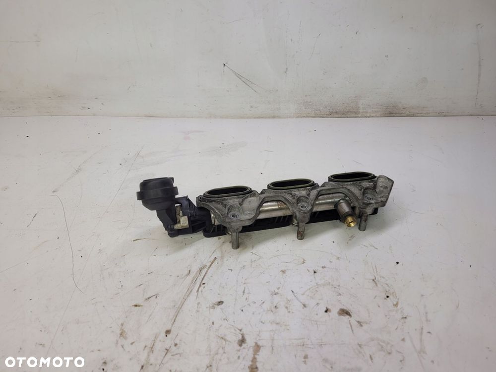 KOLEKTOR SSĄCY AUDI S4 S5 A6 3.0 TFSI 06E133110AB - 2