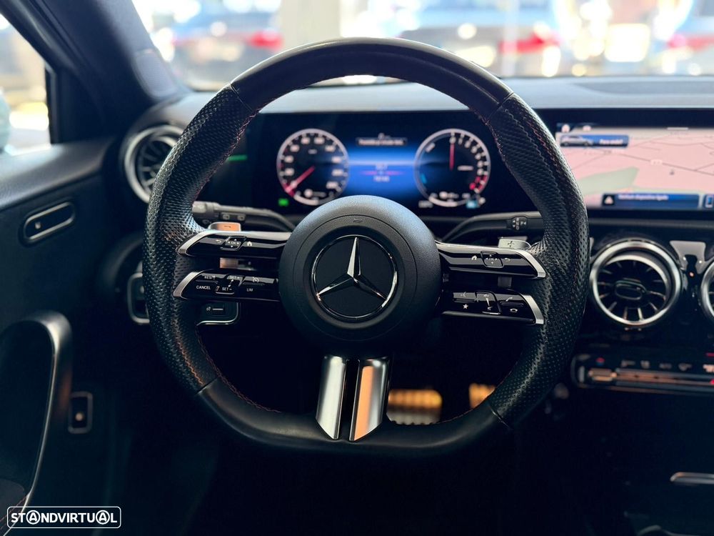 Mercedes-Benz A 250 e AMG Line - 8