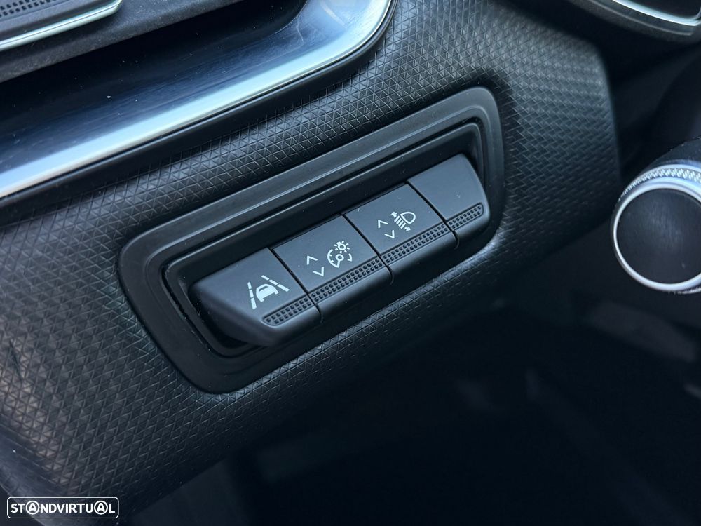 Renault Clio BLUE dCi 100 INTENS - 23