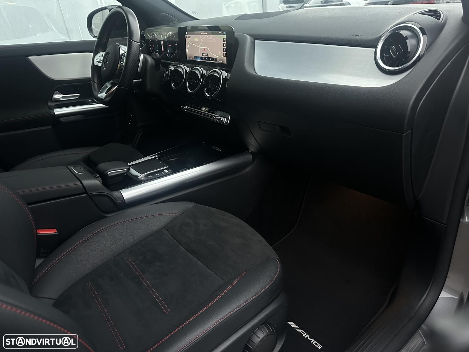 Mercedes-Benz GLA 180 d AMG Line - 13