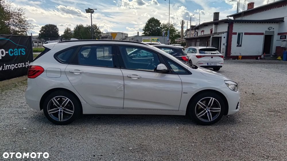BMW Seria 2 220d Sport-Aut Sport Line - 4