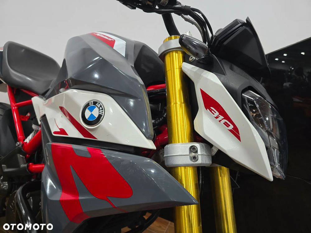 BMW G - 19