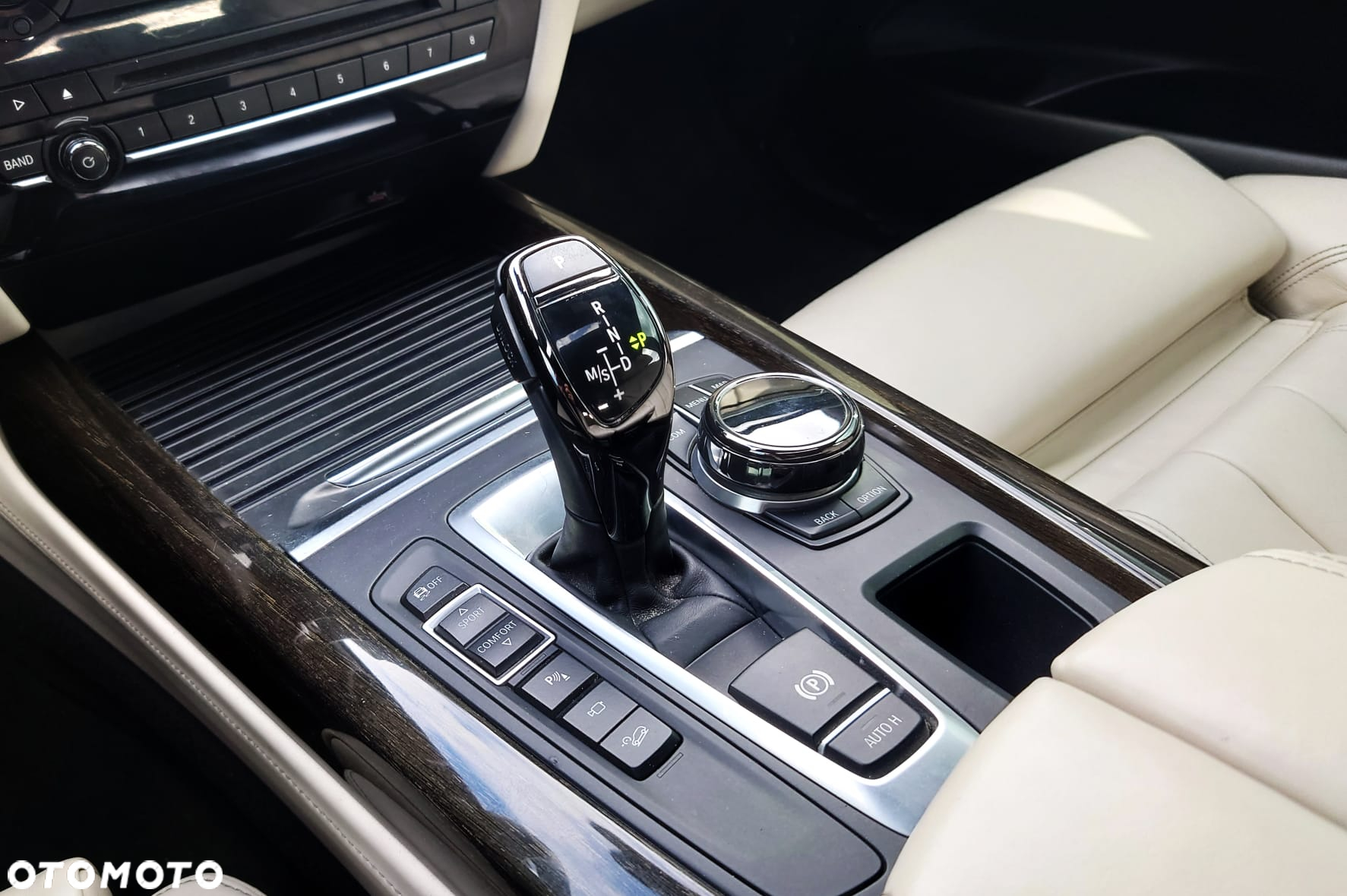 BMW X5 xDrive50i - 20