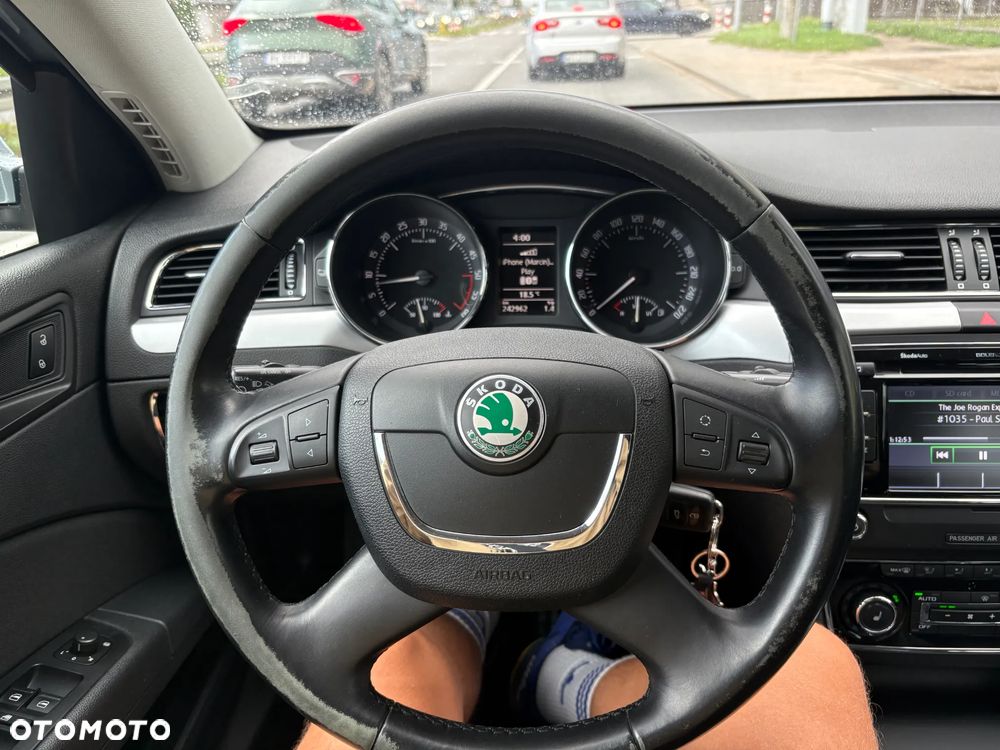 Skoda Superb 2.0 TDI Ambition - 7