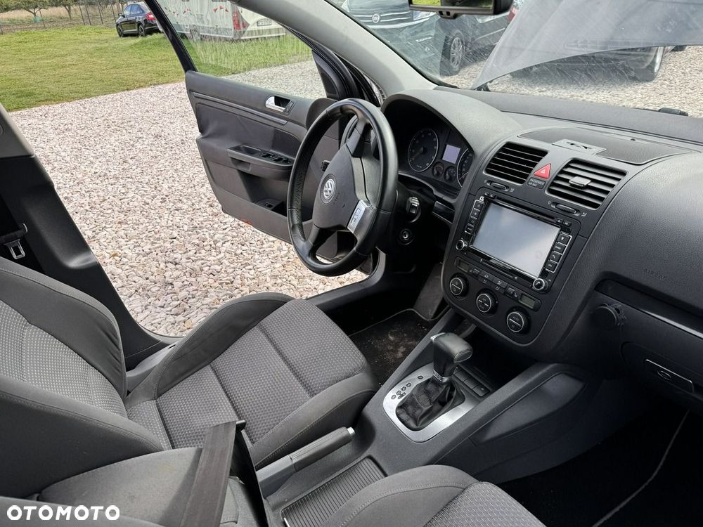 Volkswagen Golf - 13