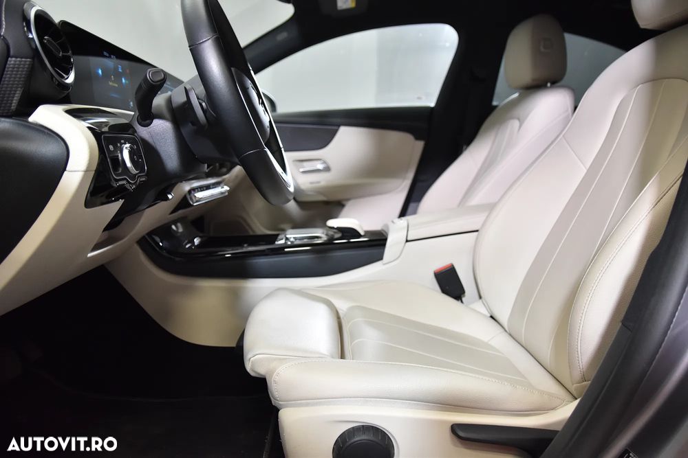 Mercedes-Benz CLA 220 d Coupe Aut. - 23