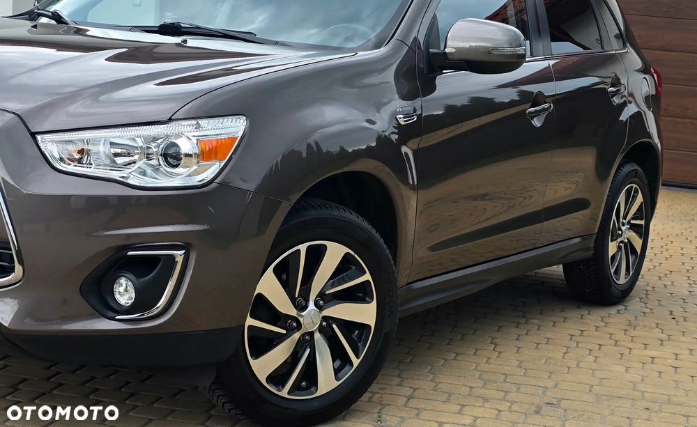 Mitsubishi ASX - 4