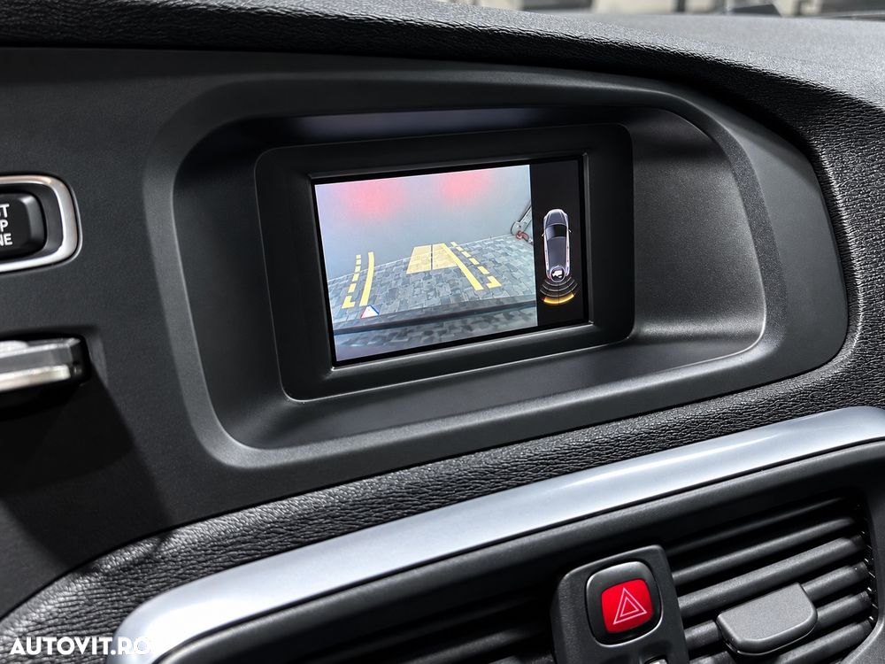 Volvo V40 - 11