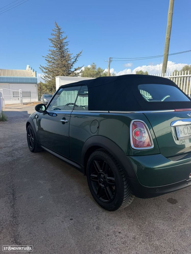 MINI Cabrio Cooper Auto - 6