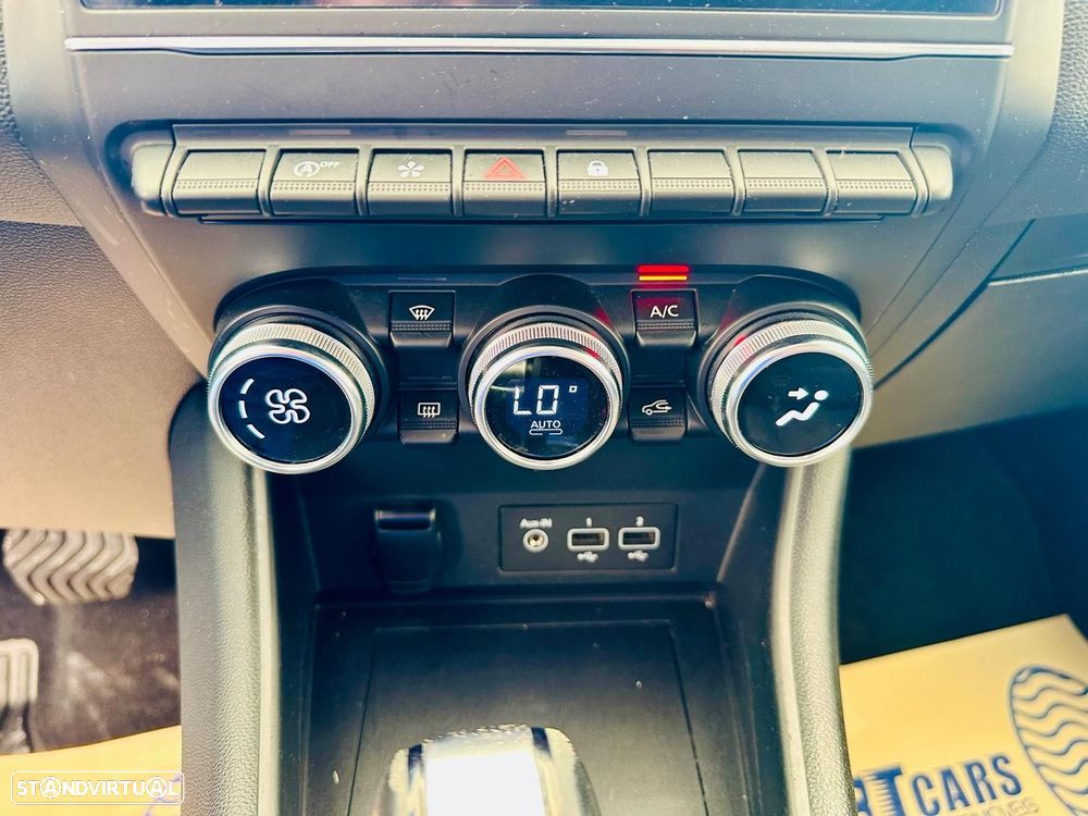 Renault Captur 1.5 dCi Exclusive EDC - 20
