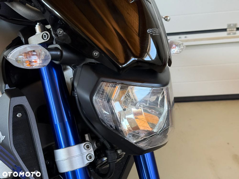 Yamaha MT - 16