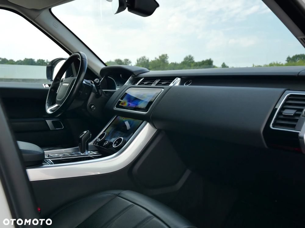 Land Rover Range Rover Sport - 15