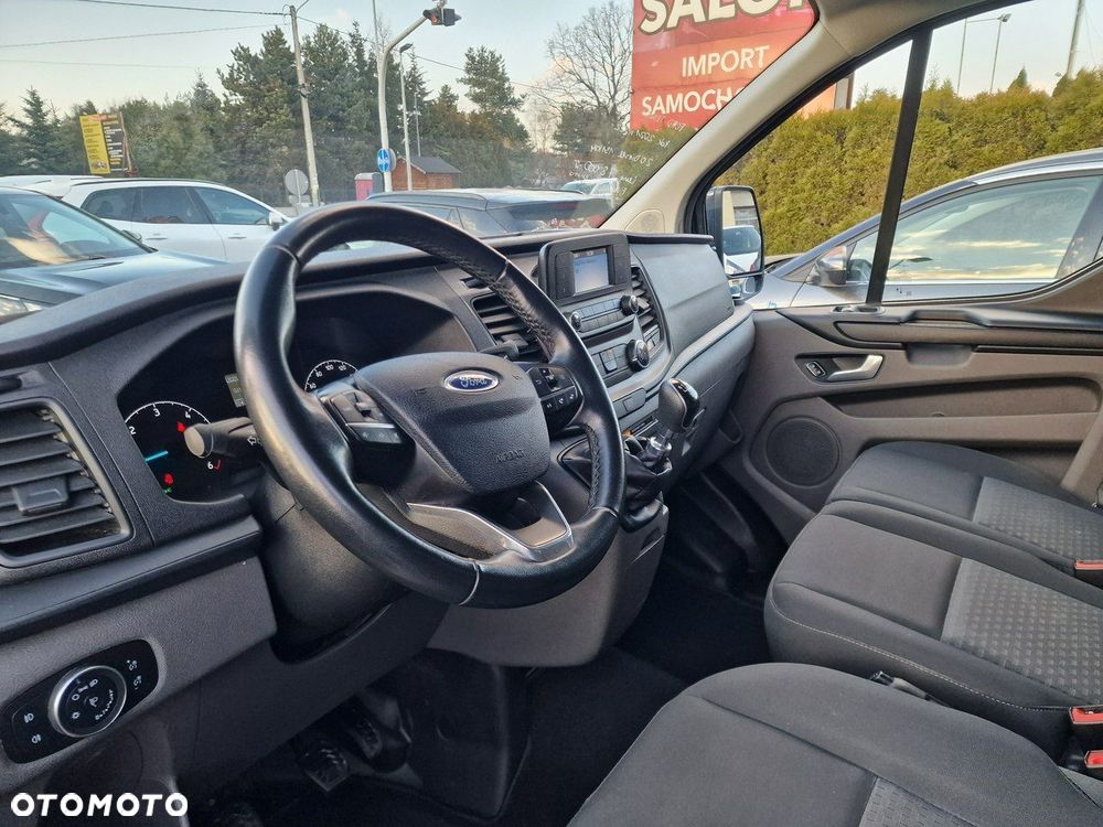 Ford Transit Custom - 8