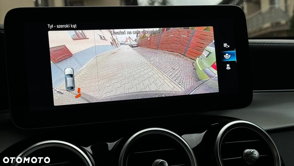 Mercedes-Benz GLC - 16