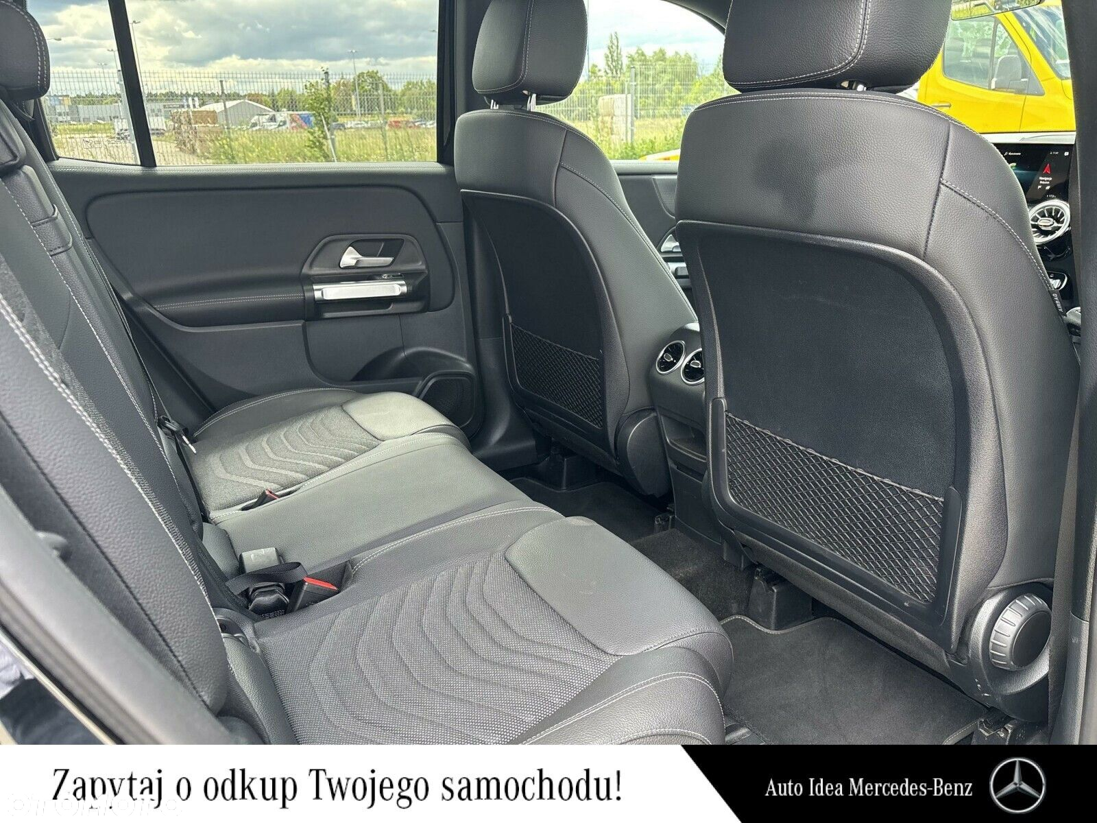 Mercedes-Benz GLB 200 Progressive 7G-DCT - 21