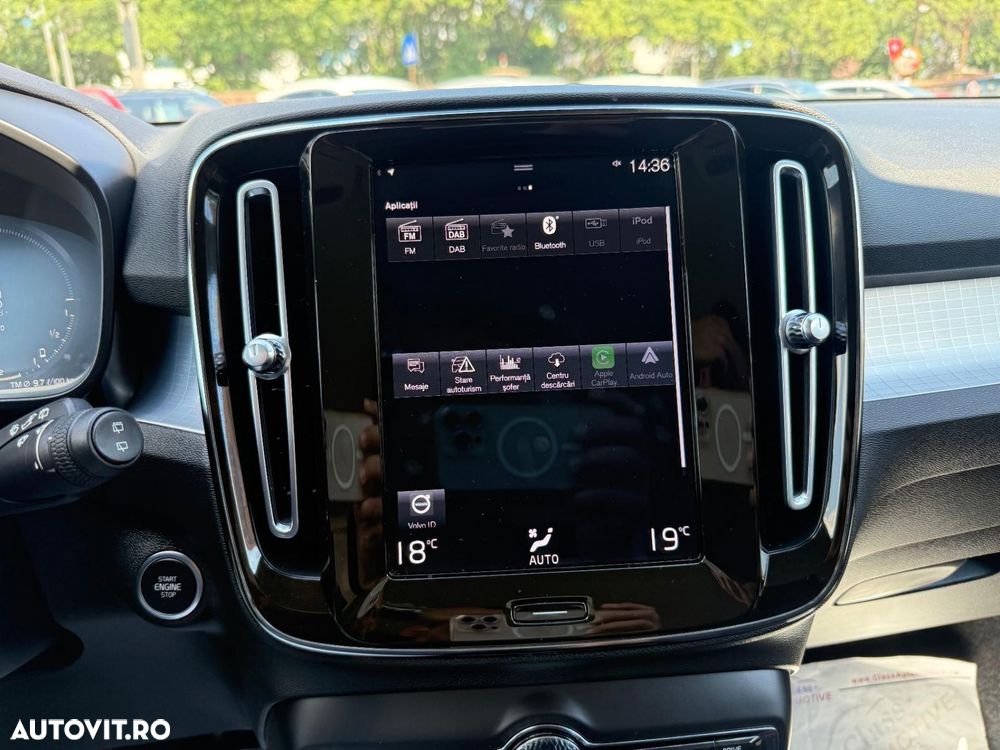 Volvo XC 40 - 12
