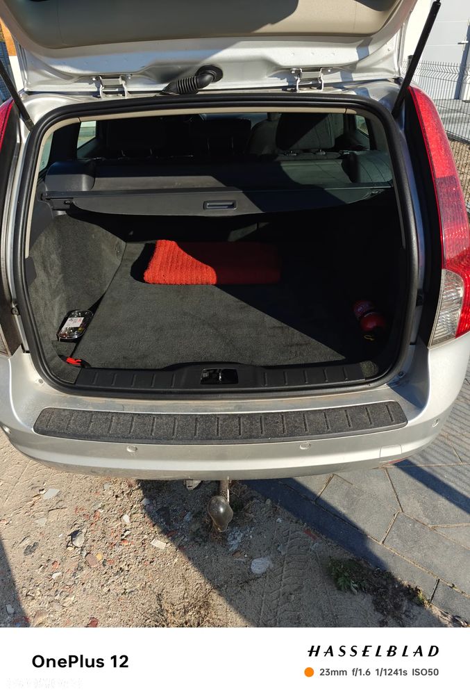 Volvo V50 1.6D DPF DRIVe - 8