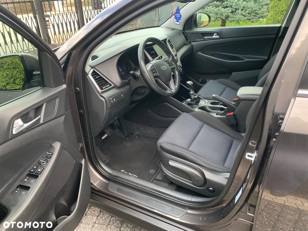 Hyundai Tucson 1.6 GDI BlueDrive Comfort 2WD - 17