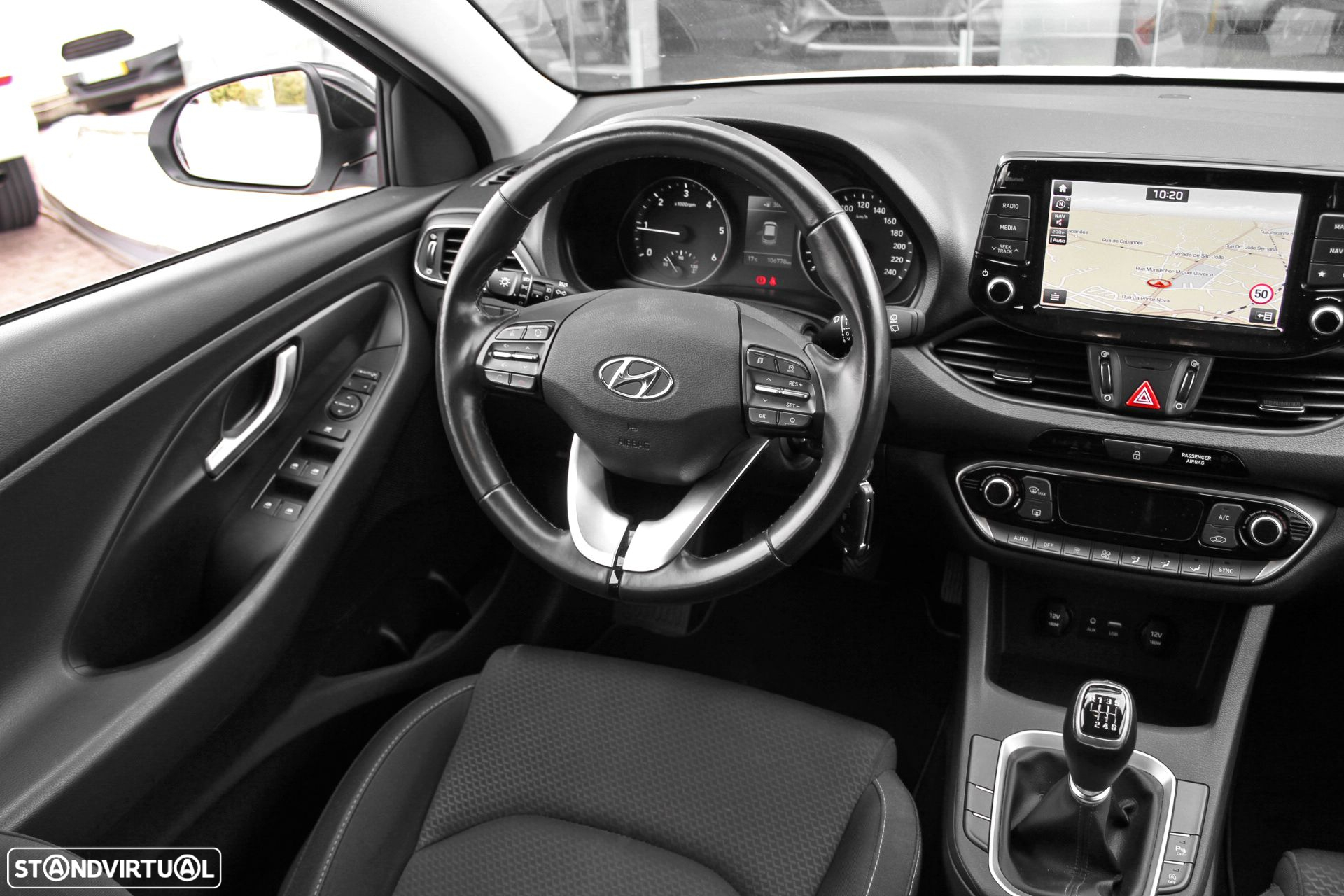 Hyundai i30 1.6 CRDI STyle Plus - 26