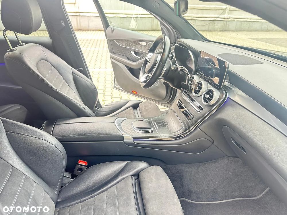 Mercedes-Benz GLC - 7