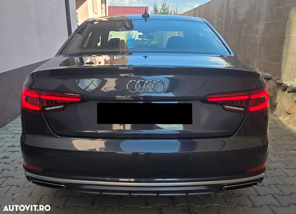 Audi A4 Limuzina 40 TFSI S tronic design - 2