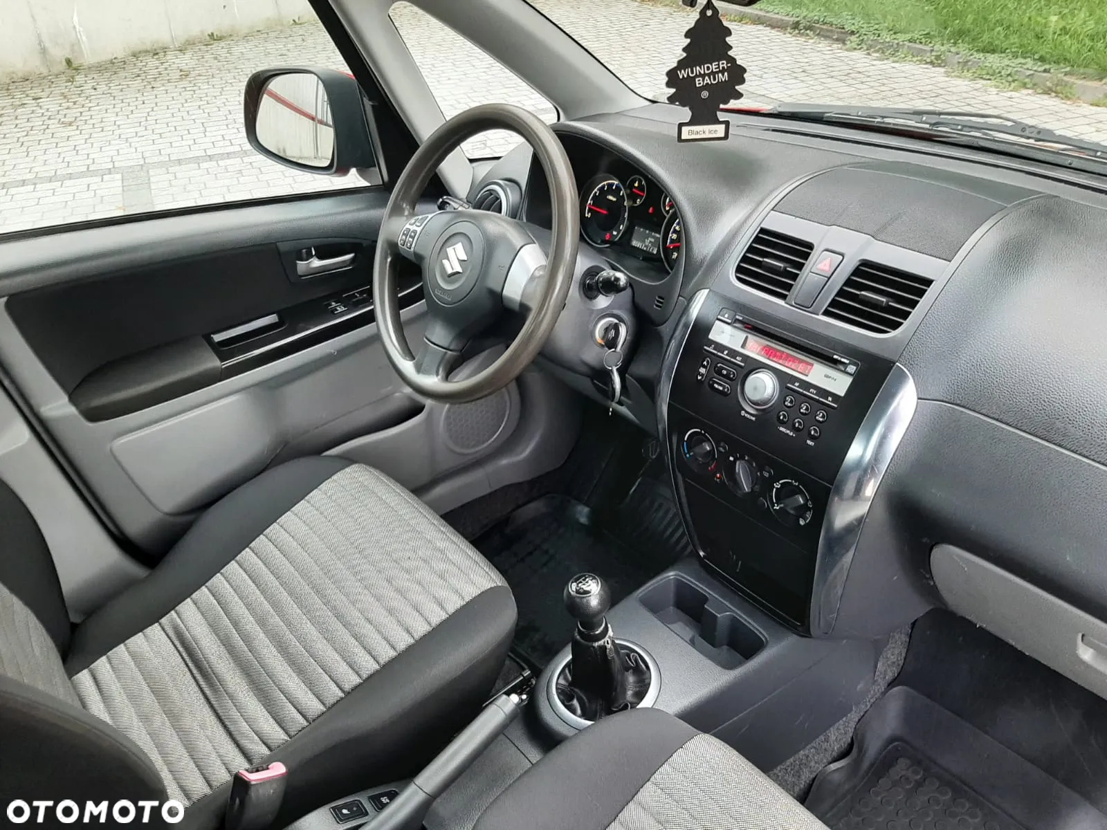 Suzuki SX4 1.6 Comfort 4WD - 17