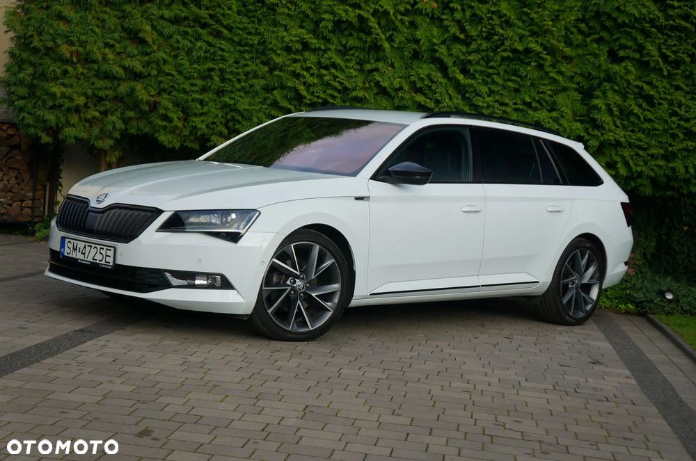 Skoda Superb 2.0 TDI 4x4 Sportline DSG - 9
