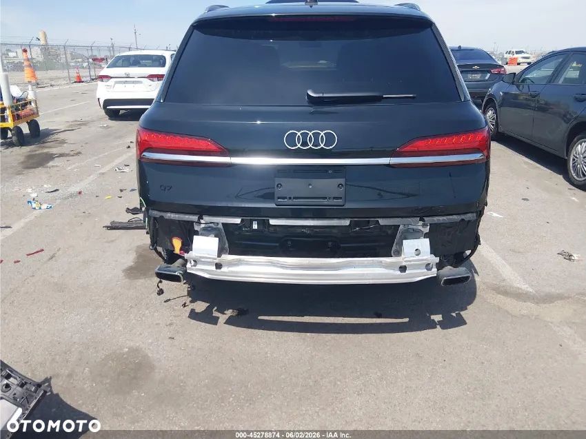 Audi Q7 - 6