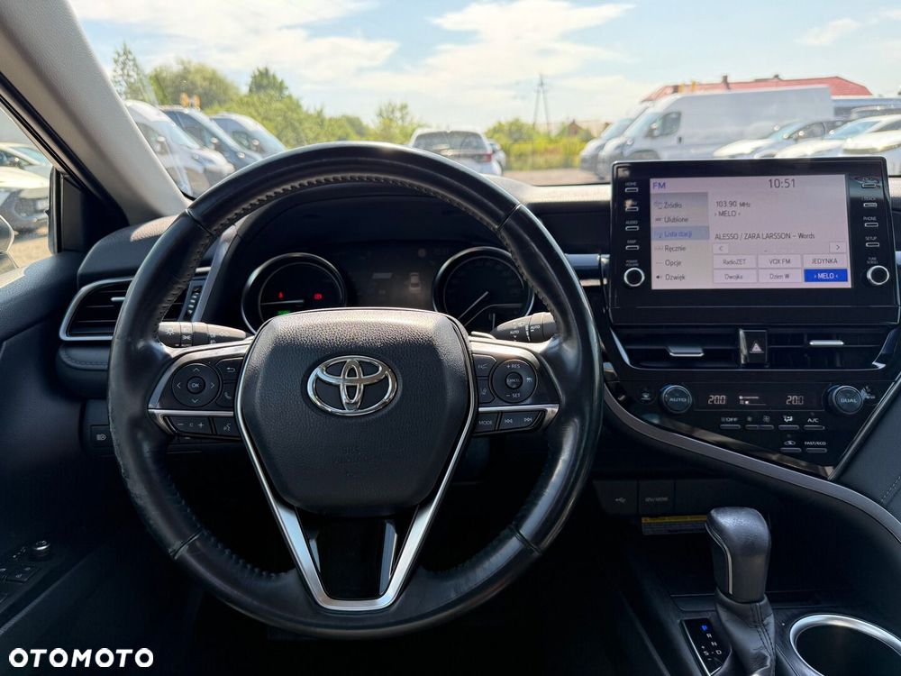Toyota Camry 2.5 Hybrid Executive CVT - 28