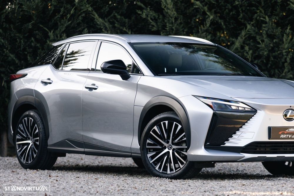 Lexus RZ 300e Premium - 23