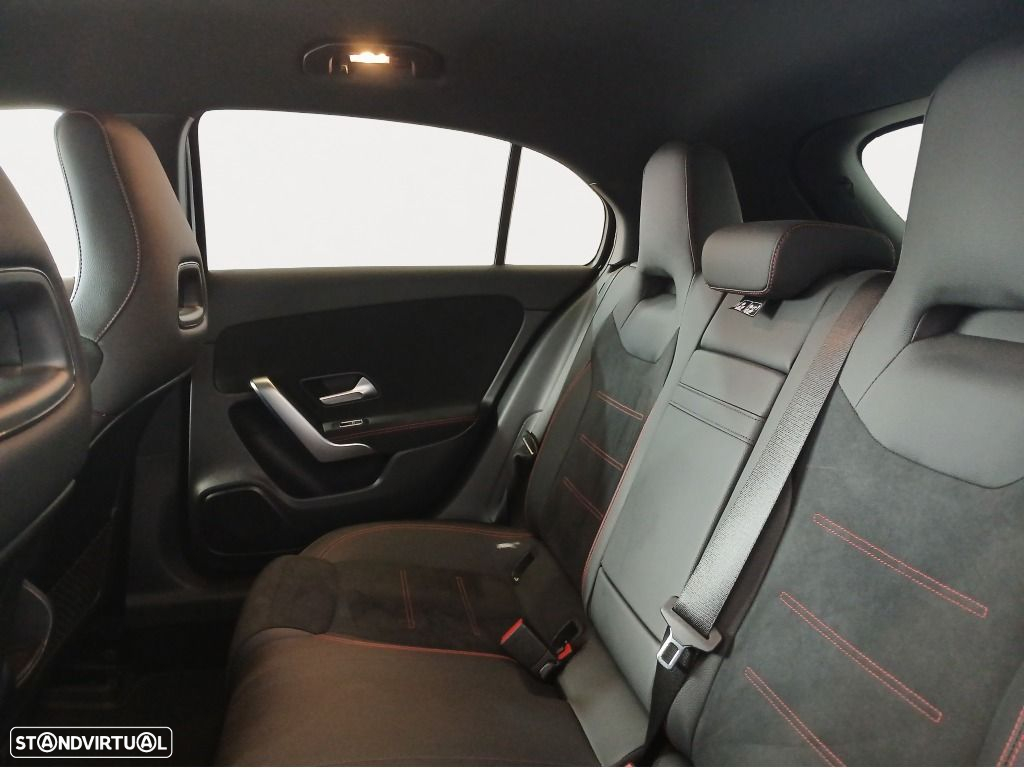 Mercedes-Benz A 250 - 14