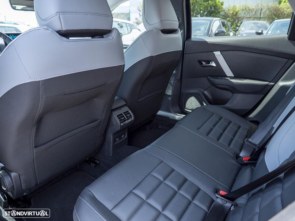 Citroën e-C4 156 MAX - 19