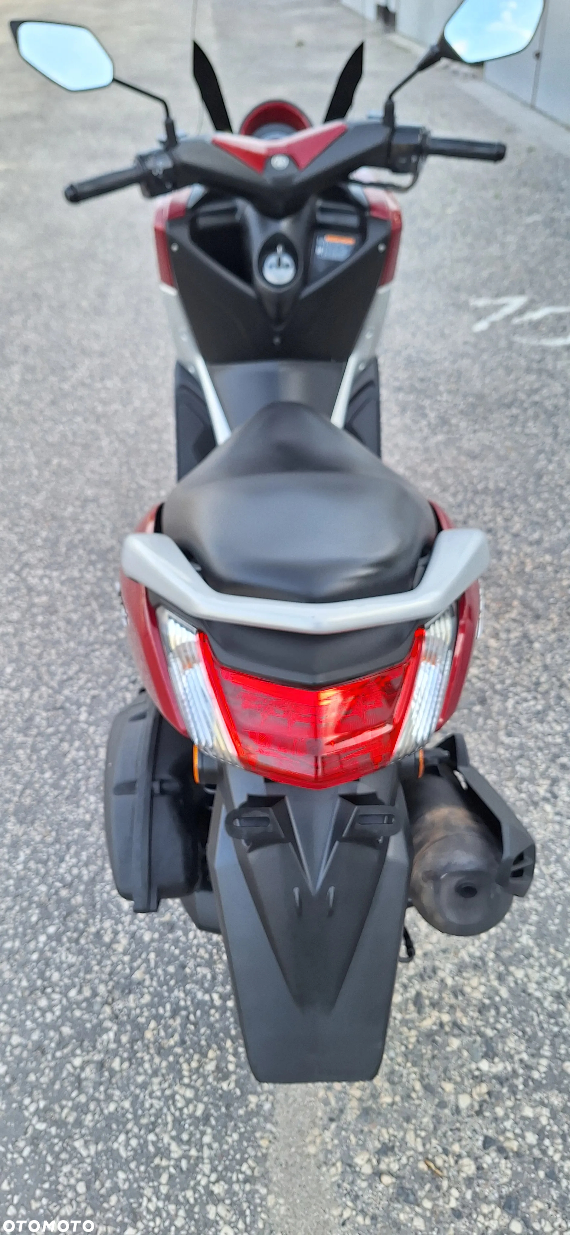 Yamaha NMAX - 9