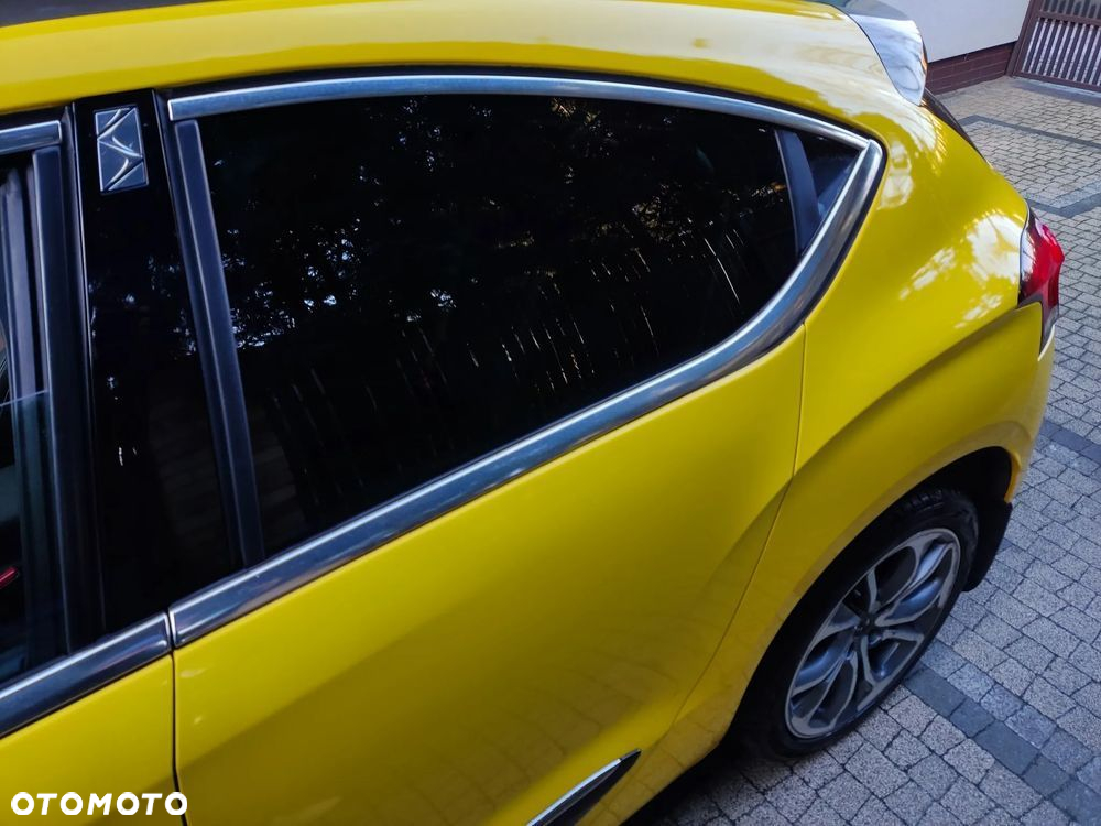 Citroën DS4 THP 200 SportChic - 21