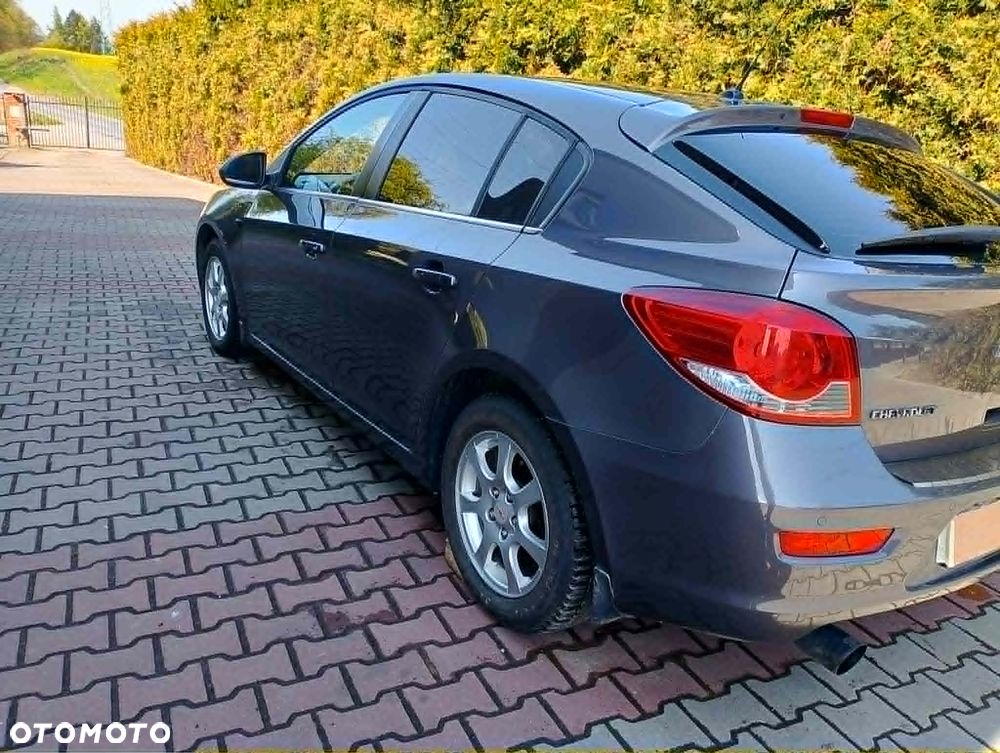 Chevrolet Cruze 2.0 VDCi LS - 8