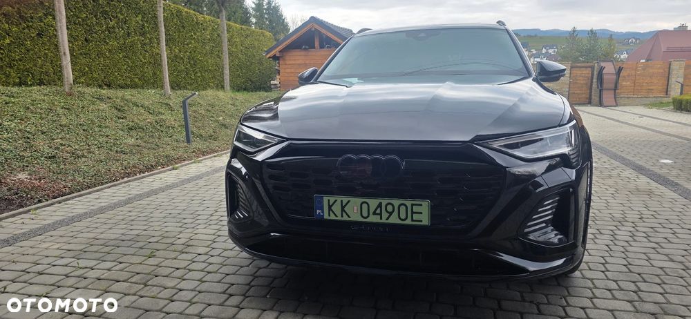 Audi Q8 Sportback e-tron - 5