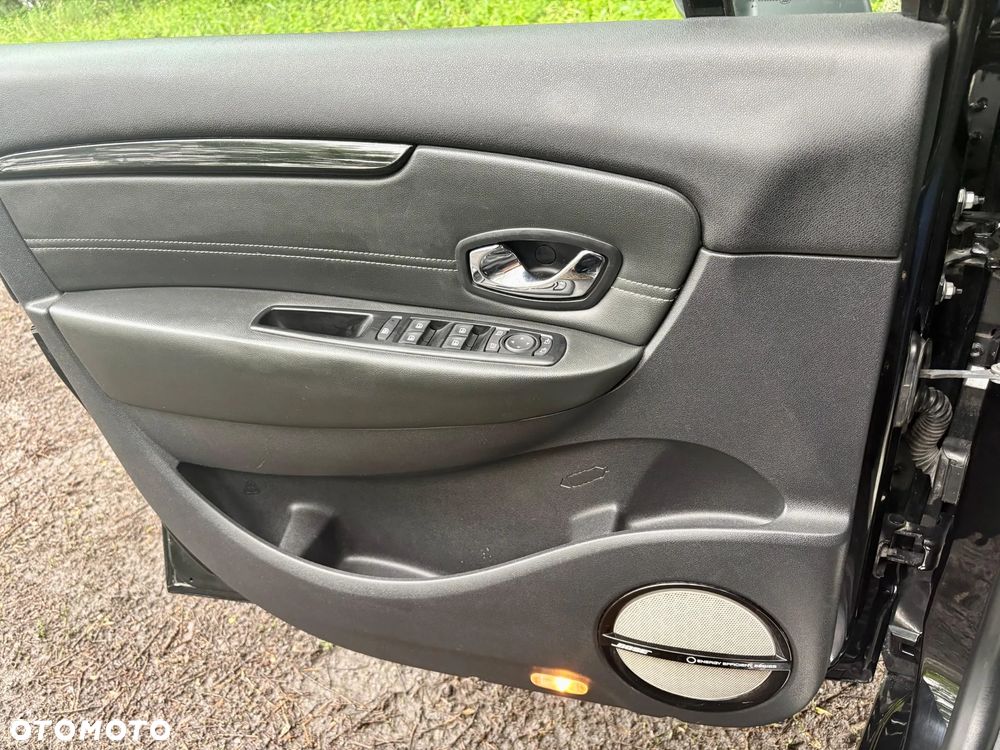 Renault Scenic - 28
