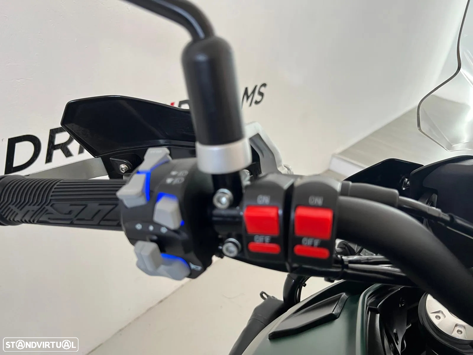 Benelli TRK 702 - 3 MALAS ALUMÍNIO - 23