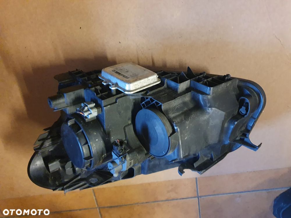 REFLEKTORPRAWY NISSAN QASHQAJ J10 LIFT XENON - 8