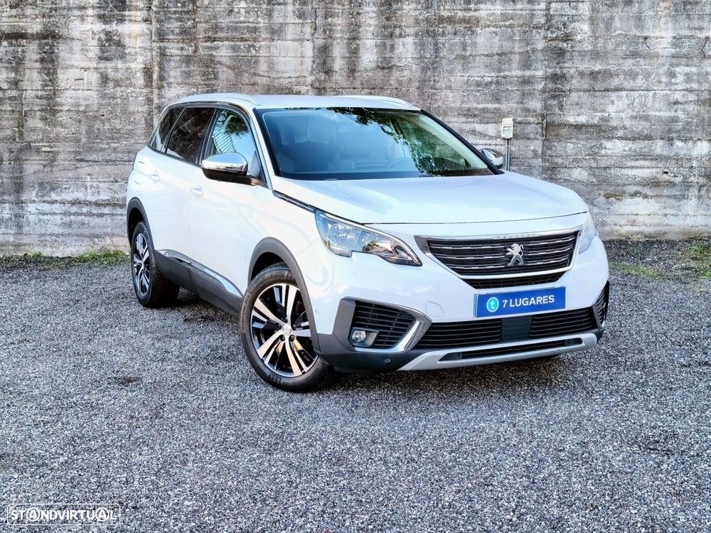 Peugeot 5008 1.2 PureTech Allure Pack EAT8 - 18