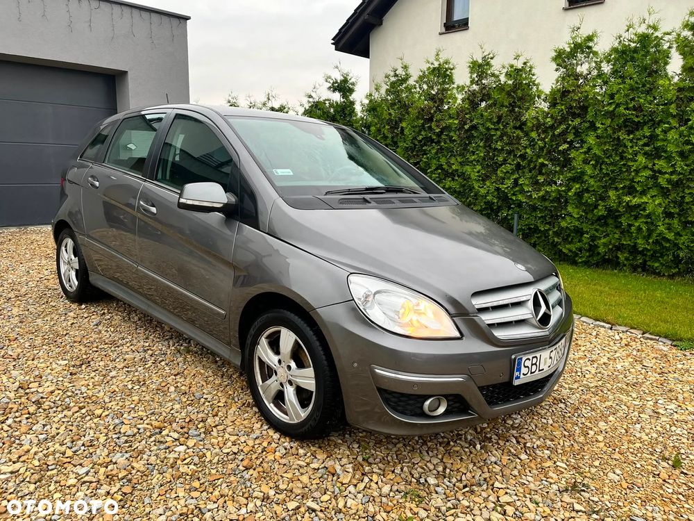 Mercedes-Benz Klasa B 200 CDI DPF - 2