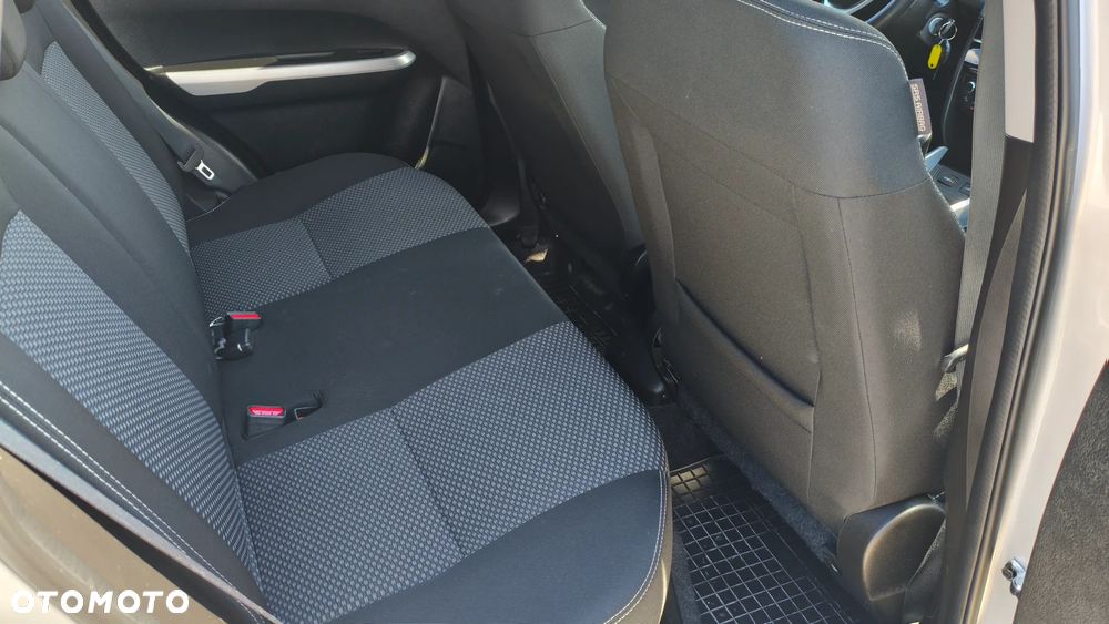Suzuki Vitara 1.6 (4x2) Comfort - 38