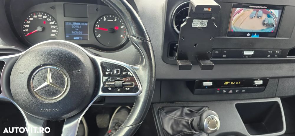 Mercedes-Benz Sprinter - 8