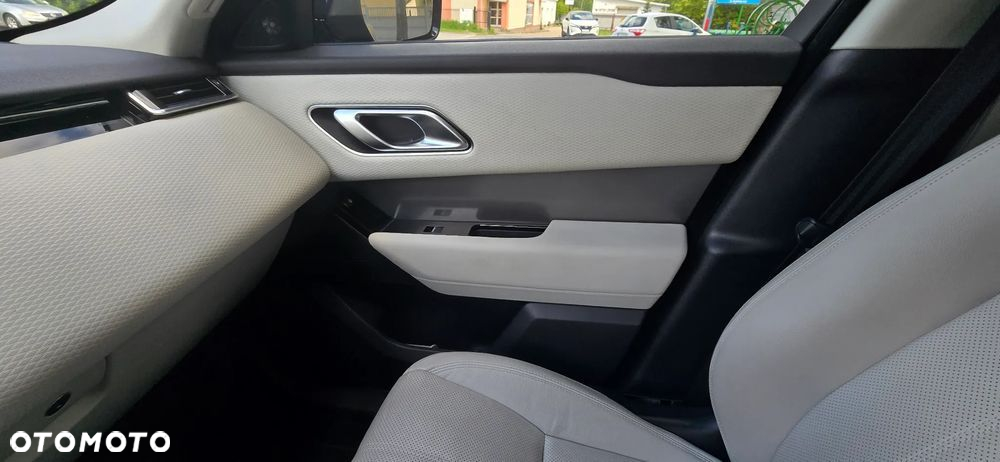 Land Rover Range Rover Velar 2.0 P250 SE - 11