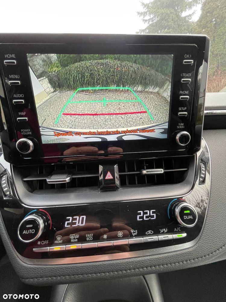 Toyota Corolla 1.8 Hybrid GPF Comfort - 14