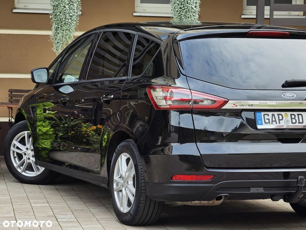 Ford S-Max 2.0 TDCi Titanium - 28