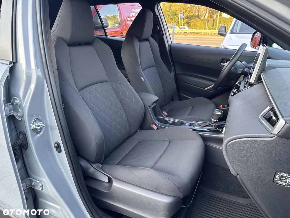 Toyota Corolla Cross 2.0 Hybrid Style - 24