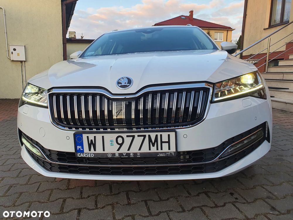 Skoda Superb 2.0 TDI SCR Style DSG - 6